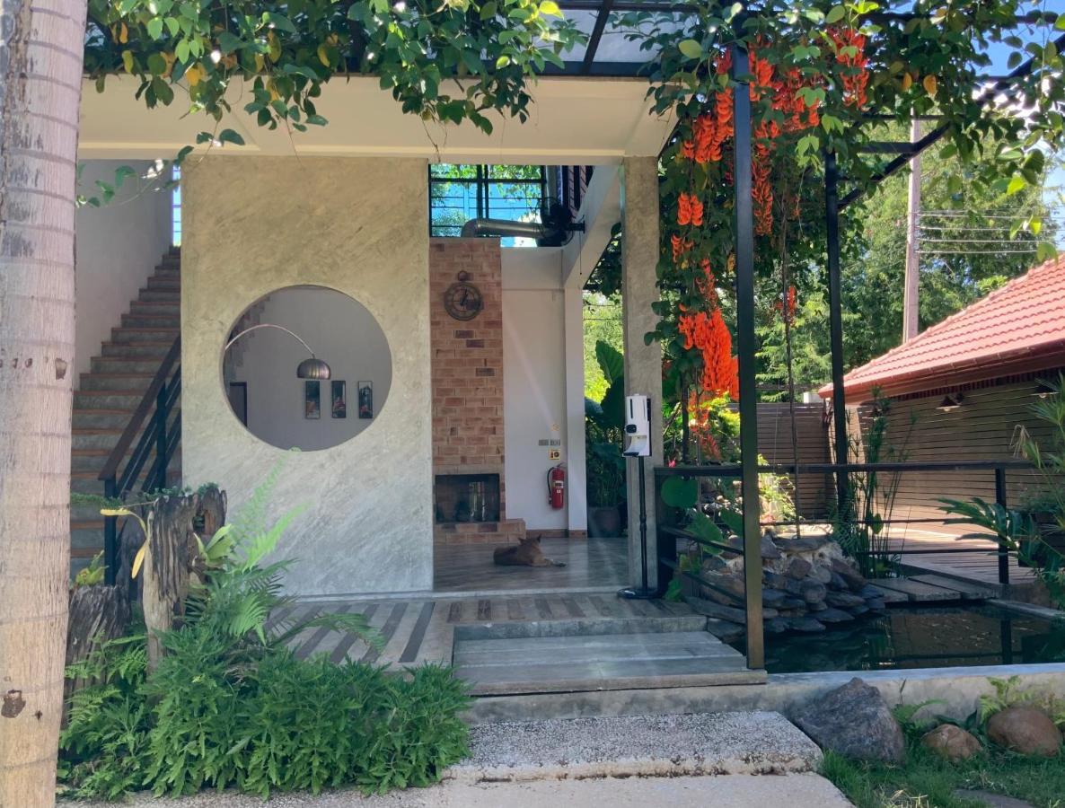 Saythong Boutique Hotel Chiang Khan Exterior foto